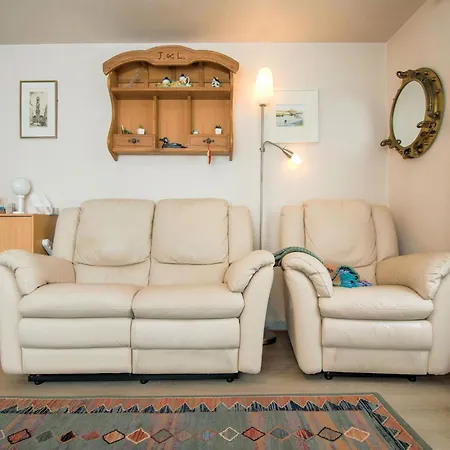 Cozy By The North Sea, Cleaning Included *