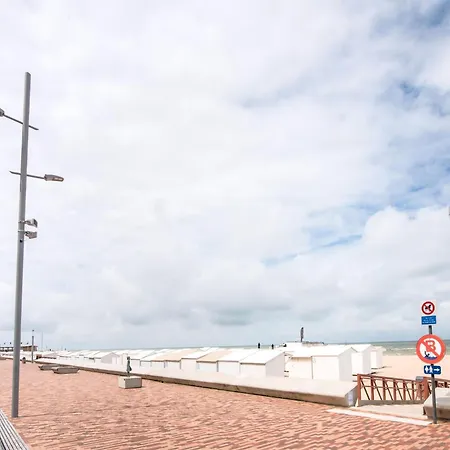 Cozy By The North Sea, Cleaning Included Wenduine