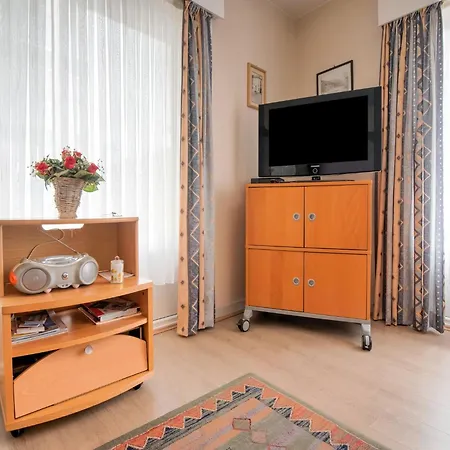 Cozy By The North Sea, Cleaning Included Apartment *